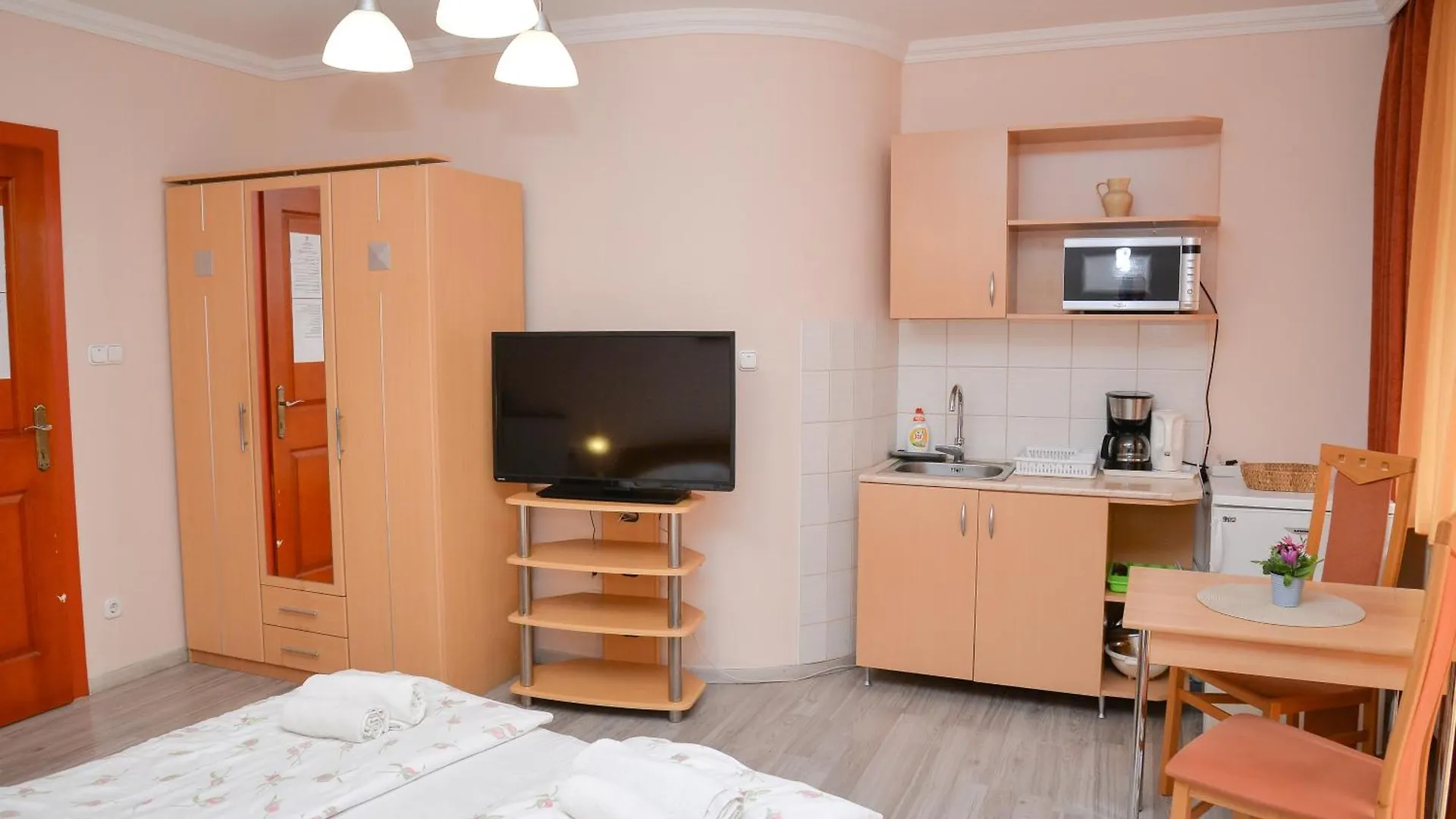 Major Panzio Es Etterem Bed & Breakfast Hajduszoboszlo