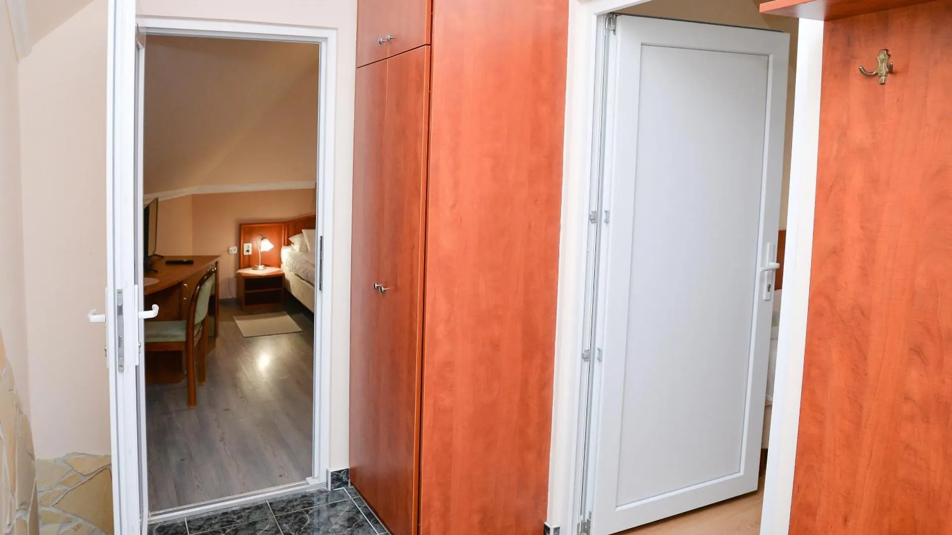 Major Panzio Es Etterem Bed & Breakfast Hajduszoboszlo
