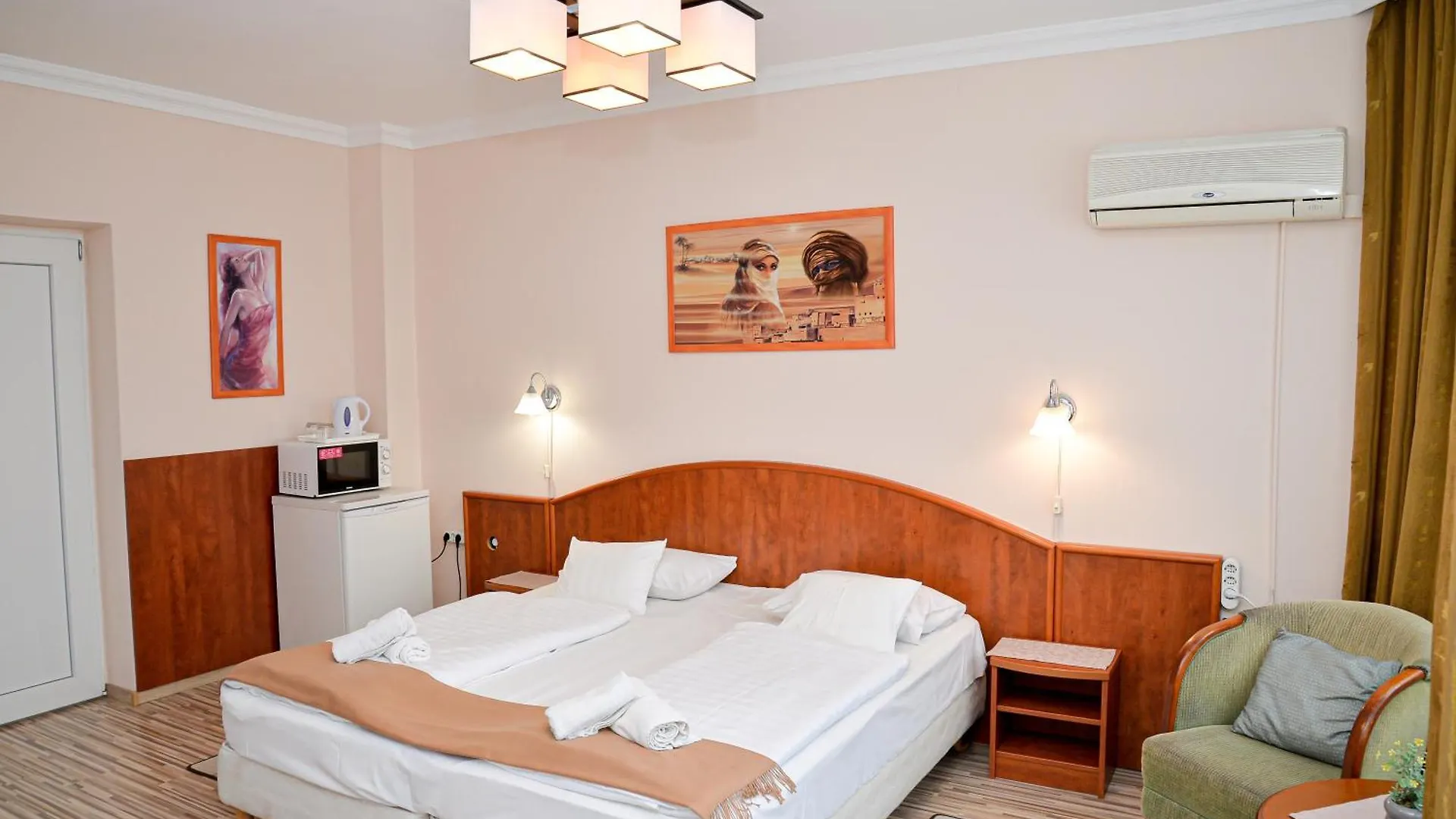 Major Panzio Es Etterem Bed & Breakfast Hajduszoboszlo