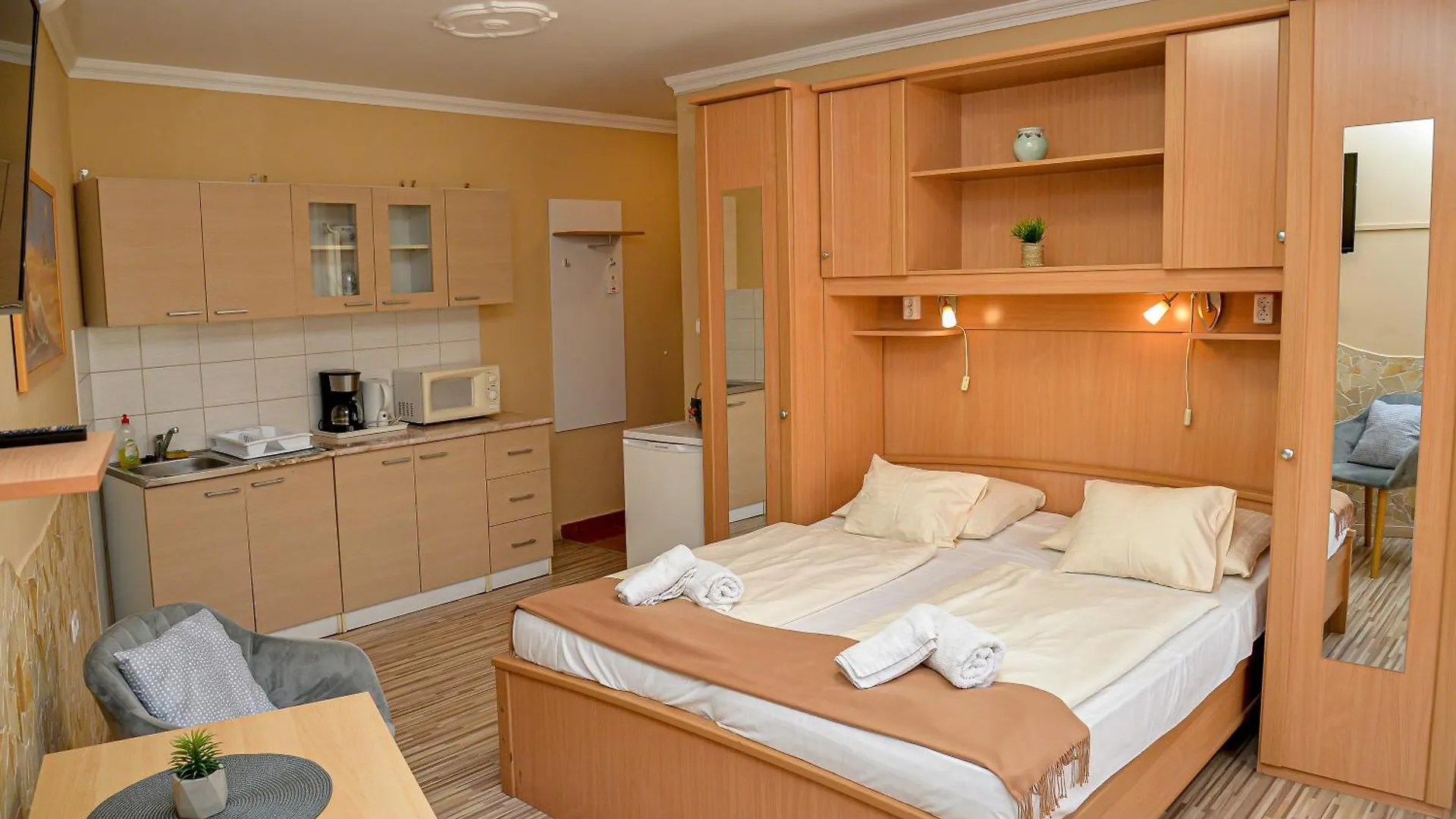Major Panzio Es Etterem Bed & Breakfast Hajduszoboszlo