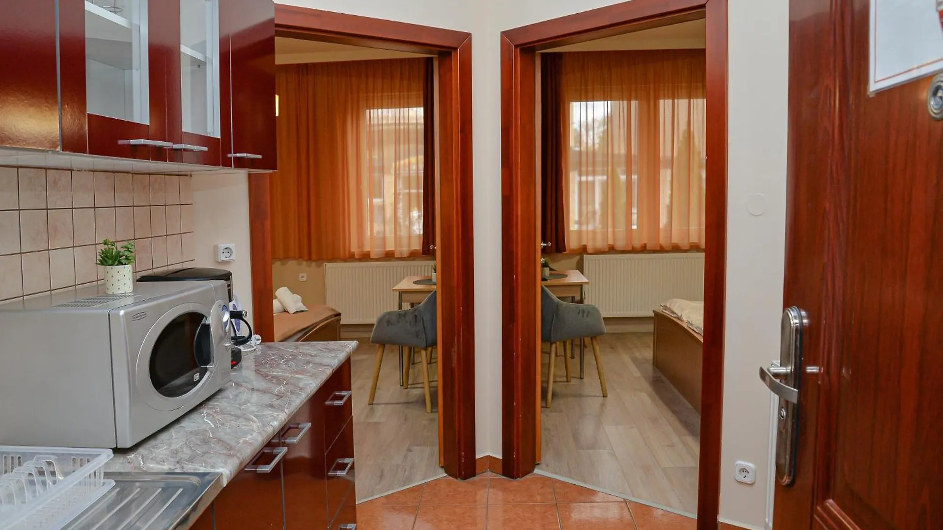 Major Panzio Es Etterem Bed & Breakfast Hajduszoboszlo