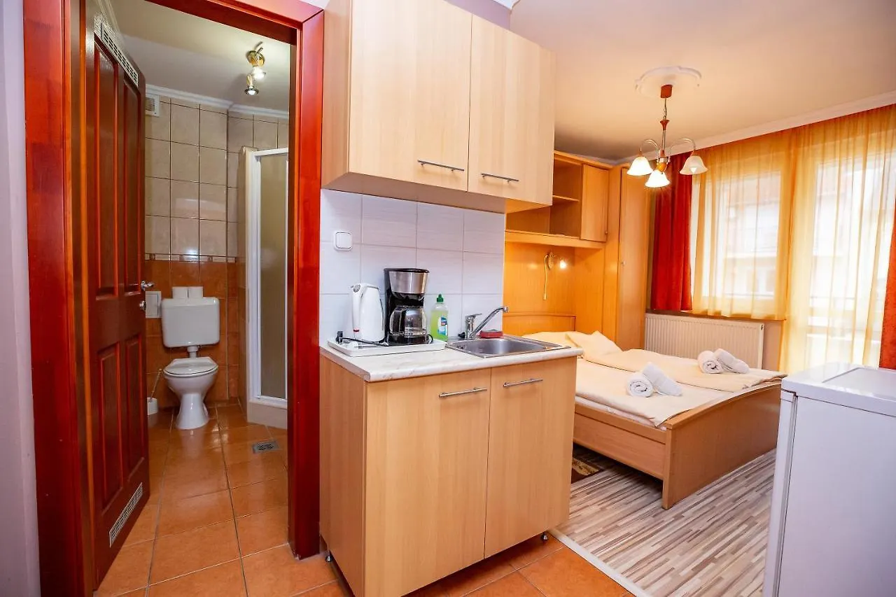 Major Panzio Es Etterem Bed & Breakfast Hajduszoboszlo